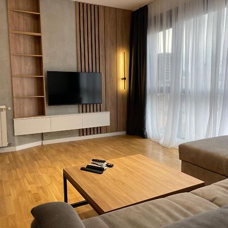 Leo Lux 2 Apartment Ni Exterior foto